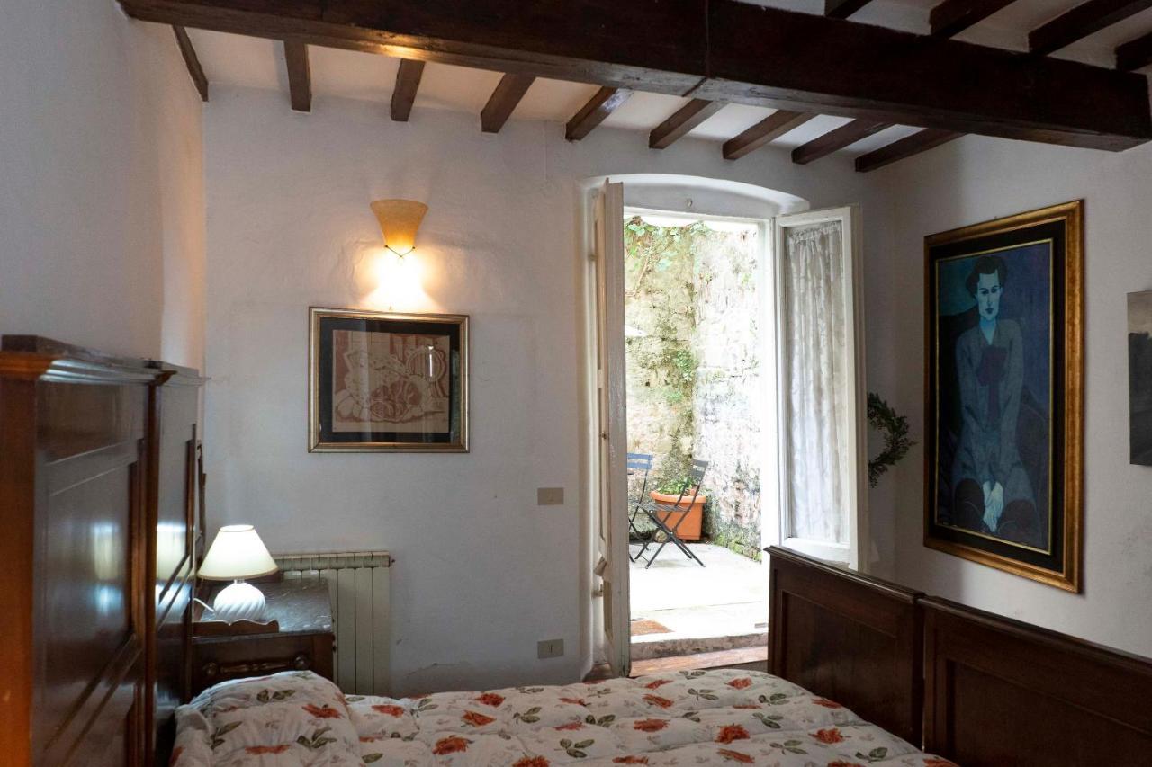 The Pitti Courtyard Apartment Firenze Bagian luar foto