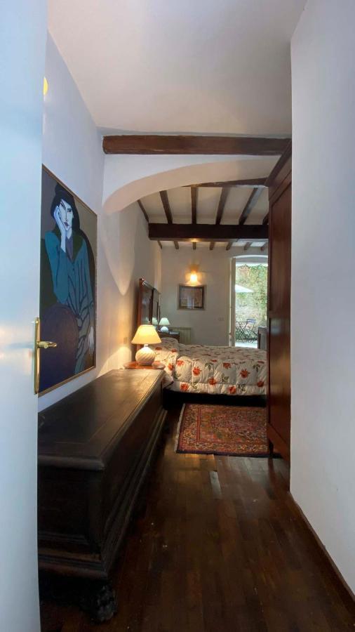 The Pitti Courtyard Apartment Firenze Bagian luar foto