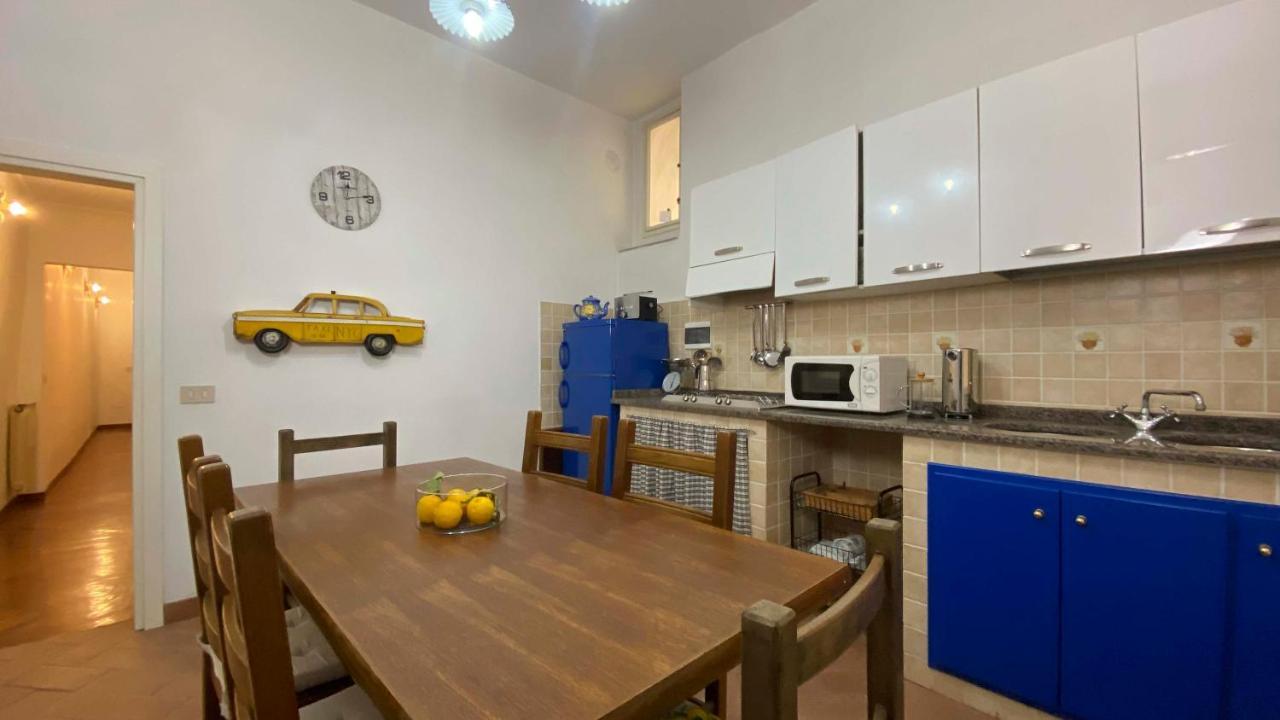 The Pitti Courtyard Apartment Firenze Bagian luar foto