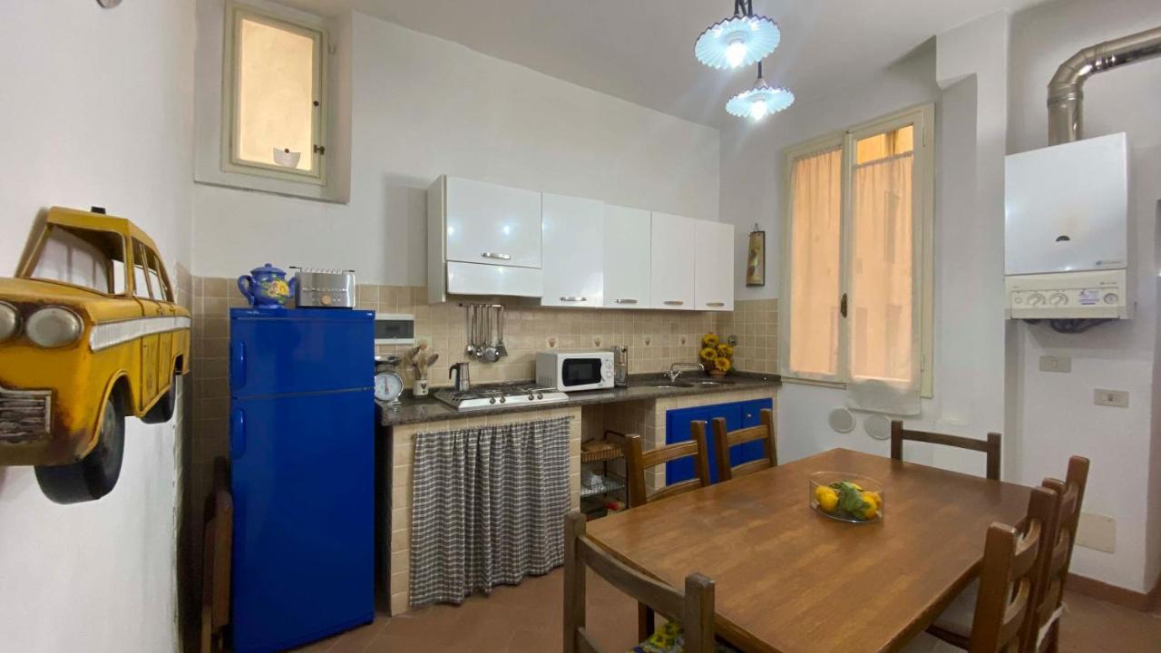 The Pitti Courtyard Apartment Firenze Bagian luar foto
