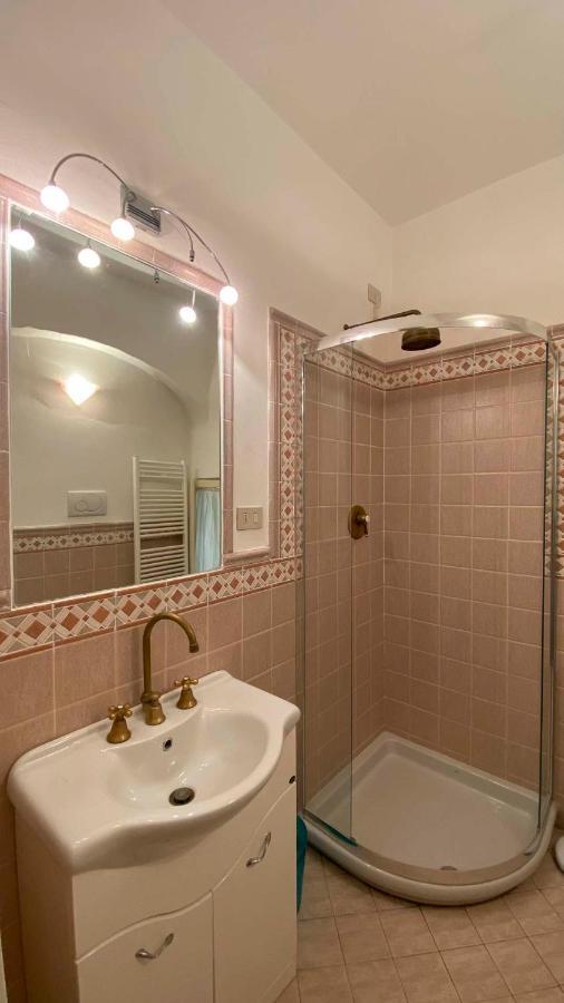 The Pitti Courtyard Apartment Firenze Bagian luar foto